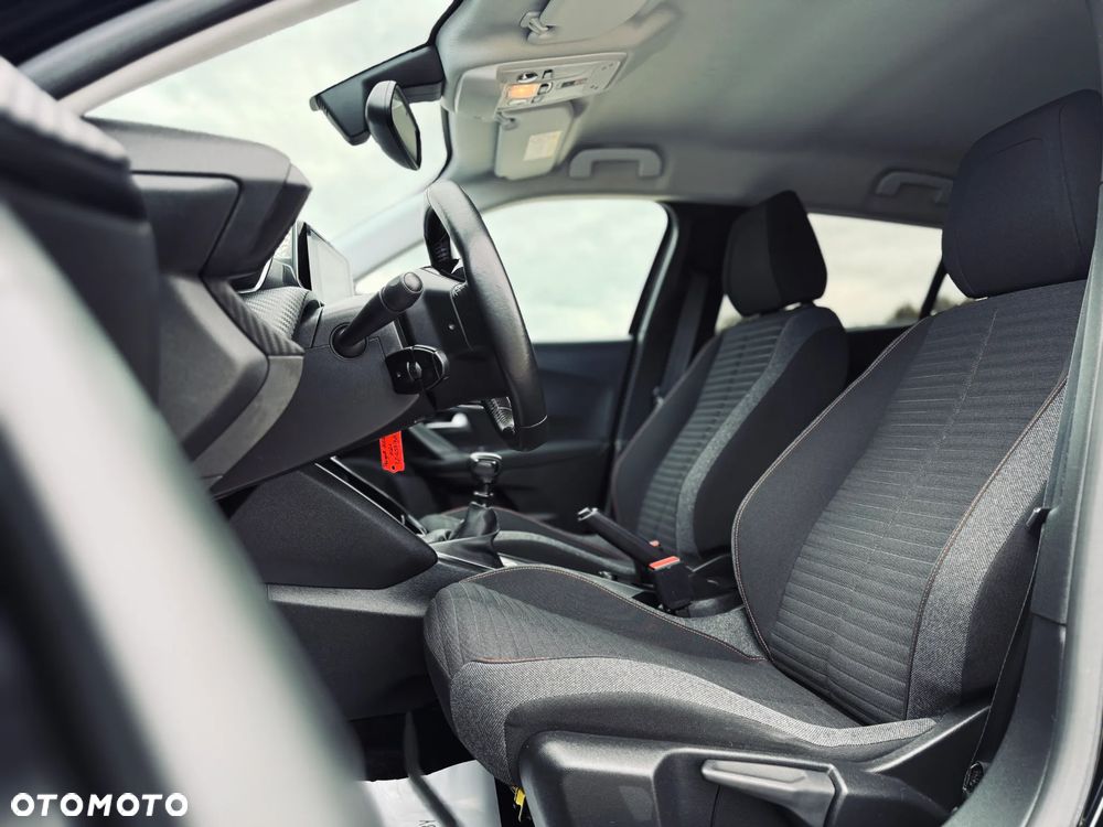 Peugeot 2008 BlueHDi 110 Allure - 26