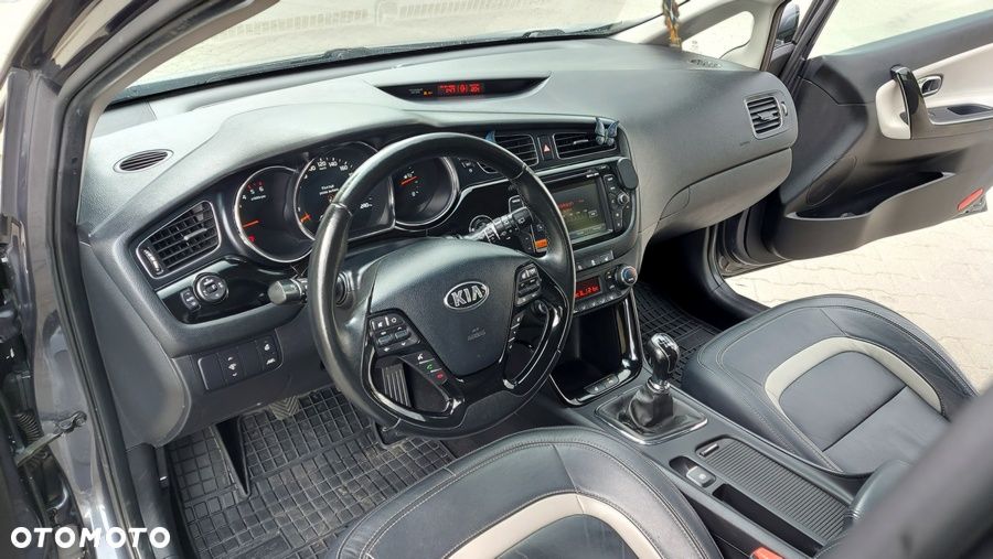 Kia Ceed 1.6 CRDi XL - 11