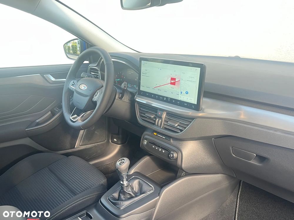 Ford Focus 1.0 EcoBoost mHEV Titanium - 6
