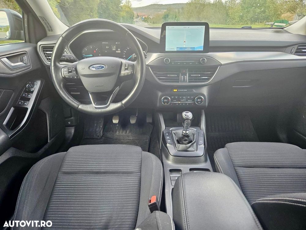 Ford Focus - 7