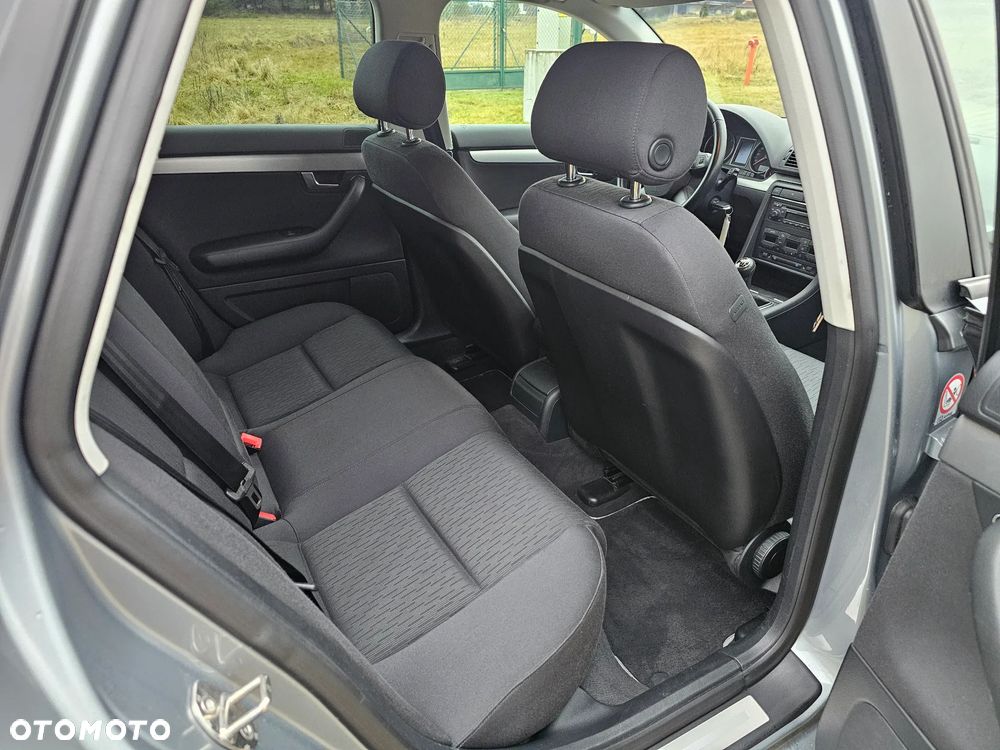 Audi A4 Limousine 2.0 TDI DPF - 10