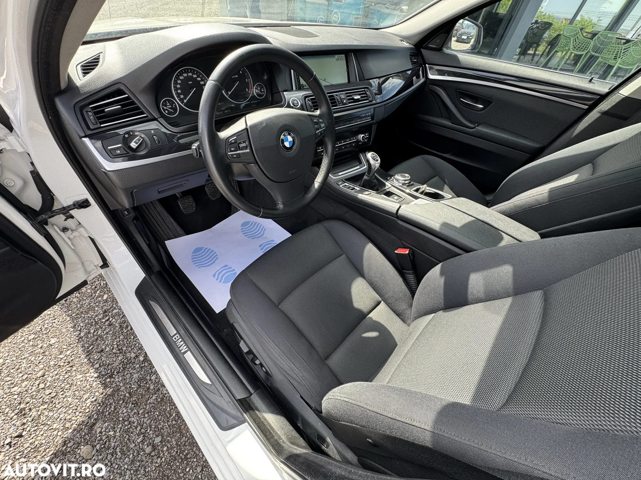 BMW Seria 5 520d - 17