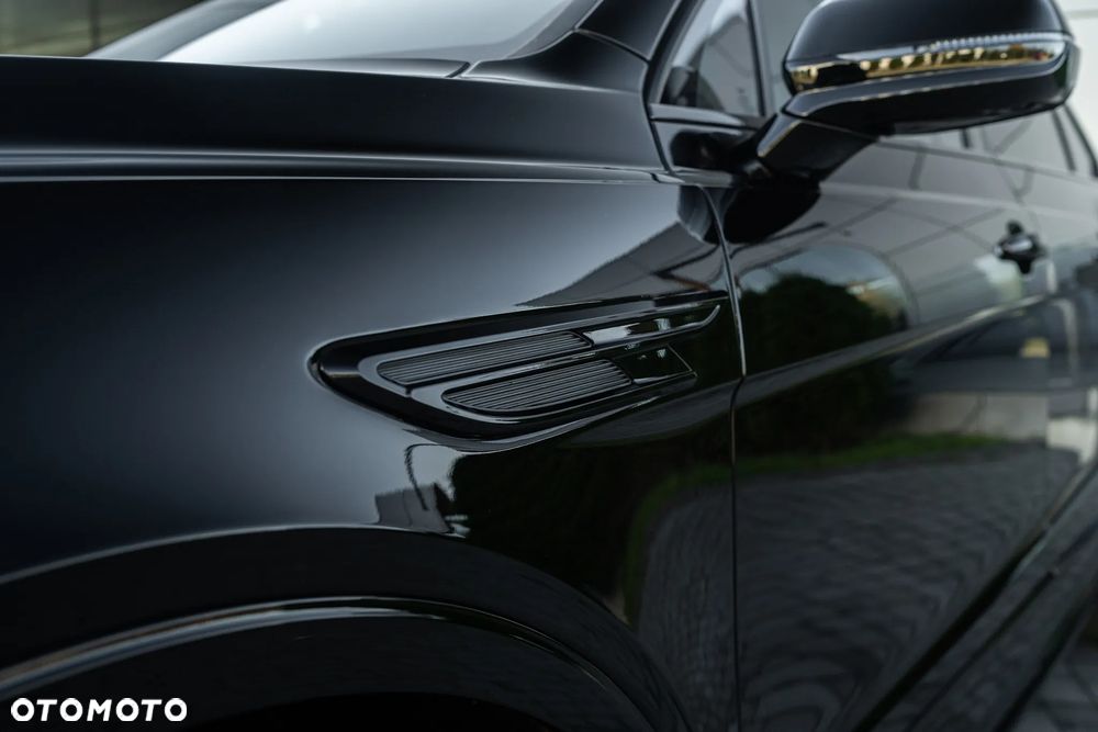 Bentley Bentayga - 10