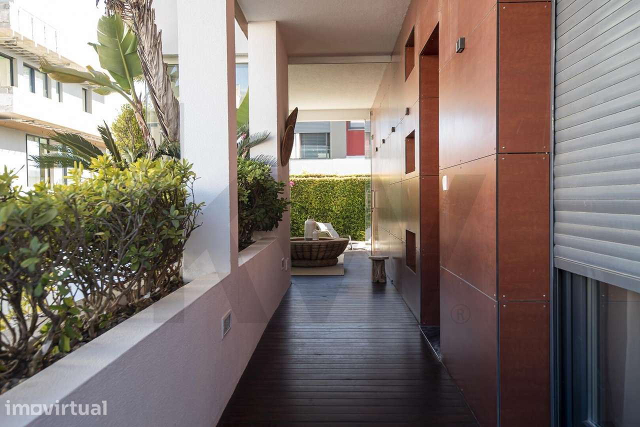 Moradia Isolada contemporânea com piscina | Carcavelos | T4 - Grande imagem: 5/60