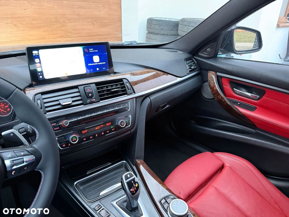 BMW Seria 3 335i - 15