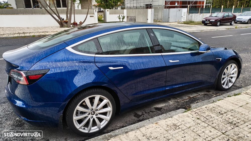 Tesla Model 3 Standard Range Plus RWD - 1