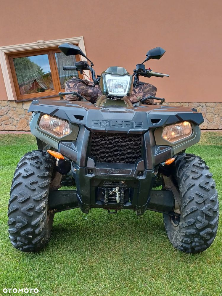 Polaris Sportsman - 1