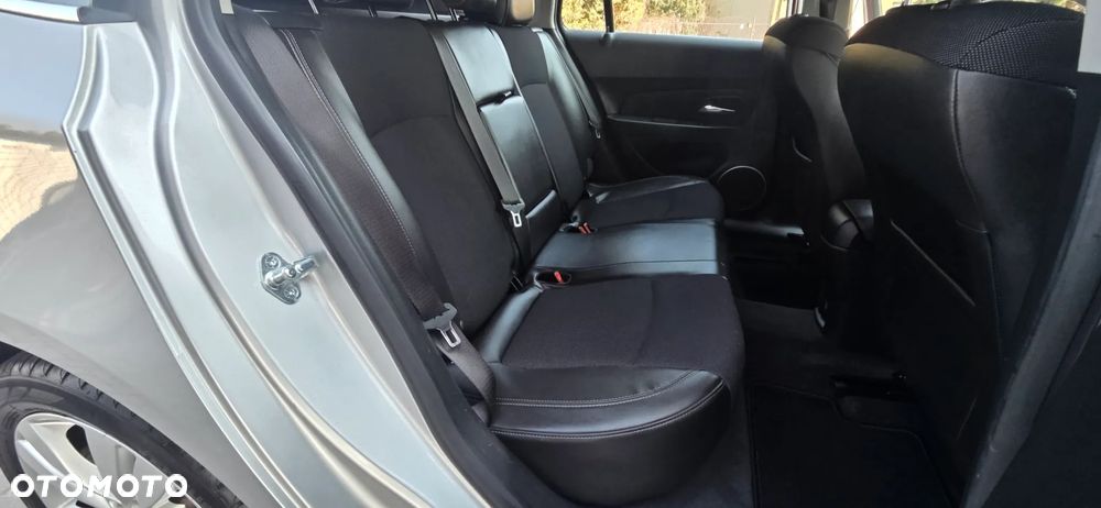 Chevrolet Cruze 1.4 T LTZ - 36