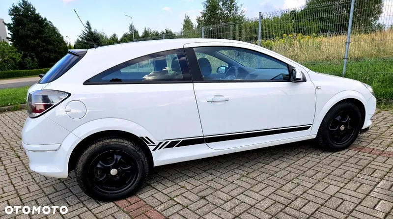 Opel Astra IV 1.4 Sport - 8