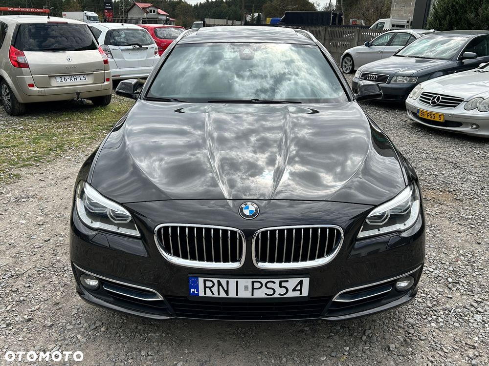 BMW Seria 5 530d Touring Luxury Line - 1