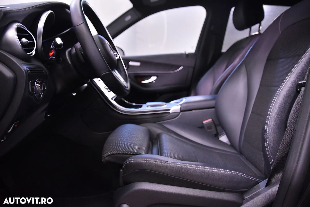 Mercedes-Benz GLC - 23