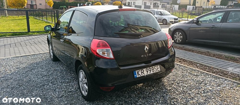 Renault Clio - 4