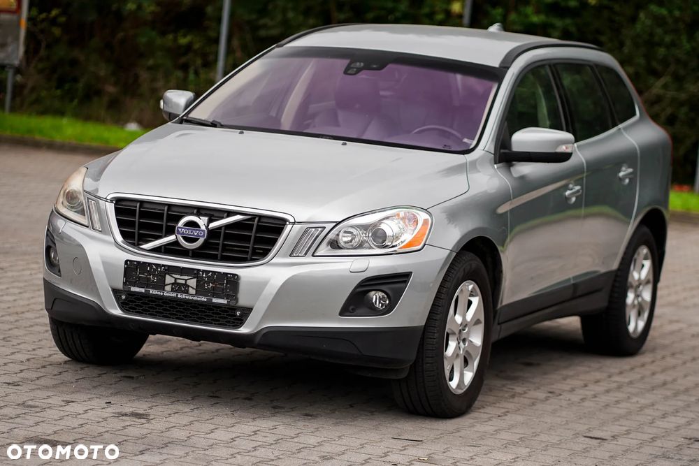 Volvo XC 60 D5 AWD - 7