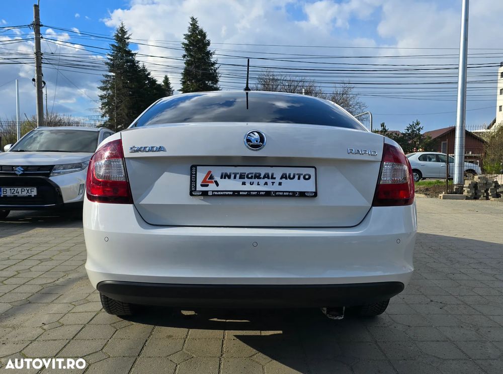 Skoda RAPID 1.4 TDI DSG Ambition - 5