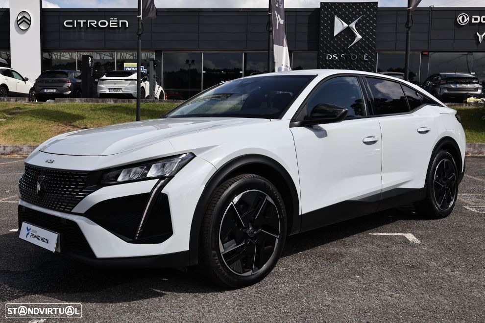 Peugeot 408 1.6 Hybrid Allure e-EAT8 - 2