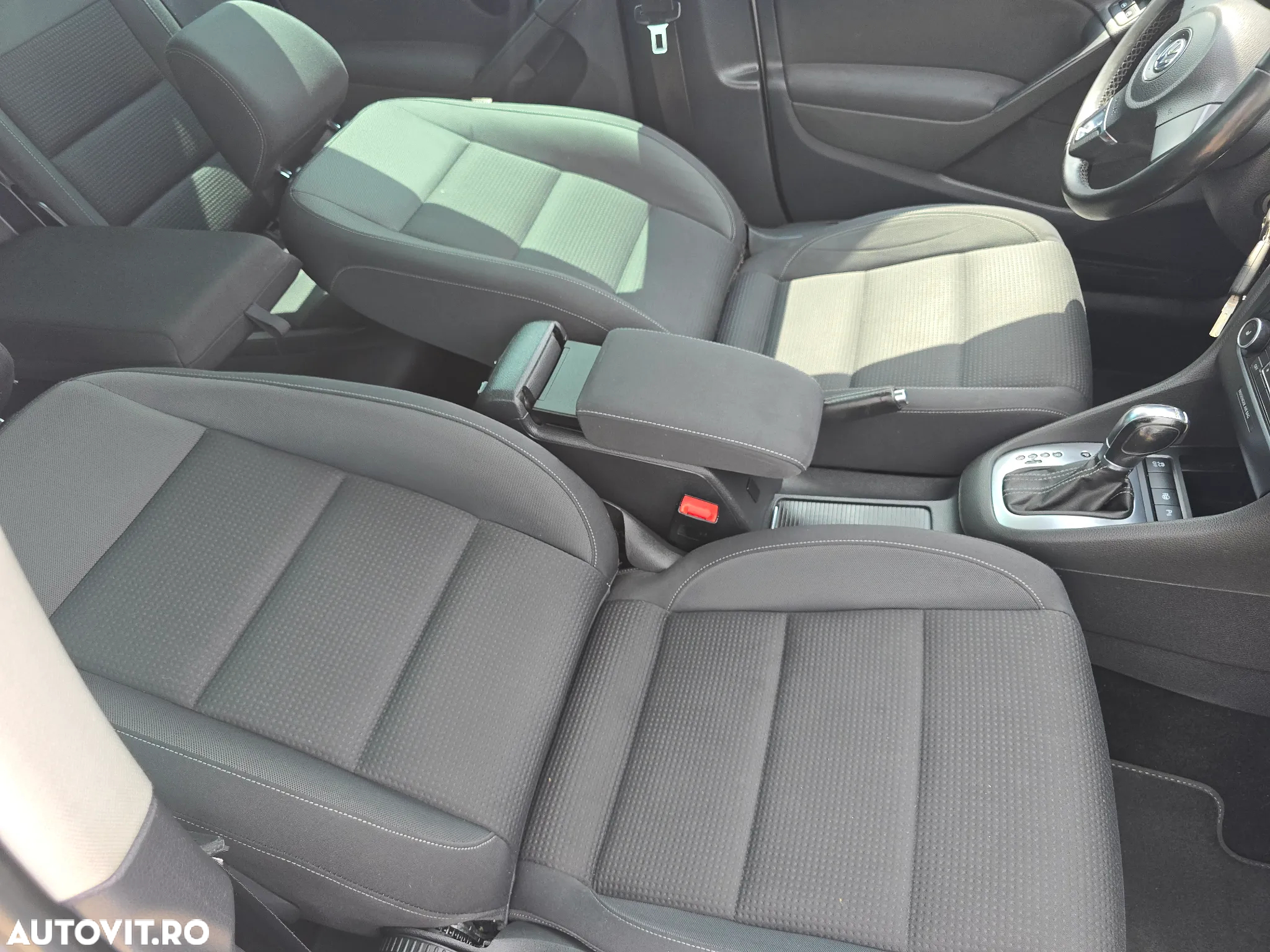 Volkswagen Golf 1.2 TSI BlueMotion Technology DSG Team - 10