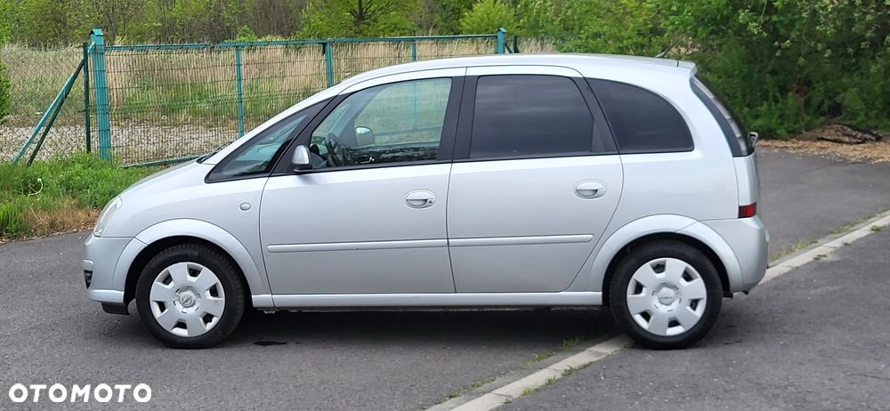 Opel Meriva 1.6 16V Essentia - 3