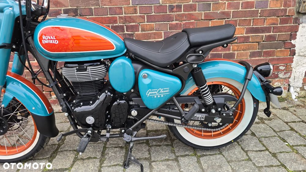 Royal Enfield Classic - 6
