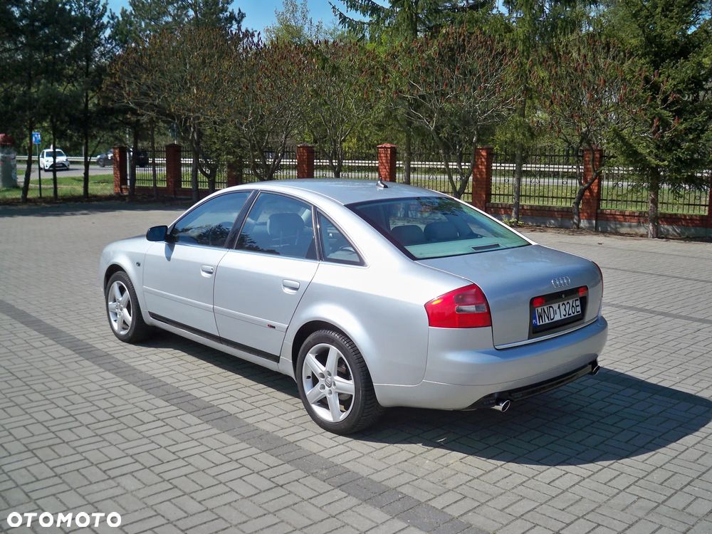 Audi A6 - 4