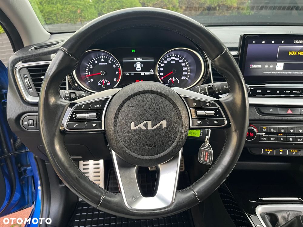 Kia Ceed 1.5 T-GDI Business Line Plus - 14