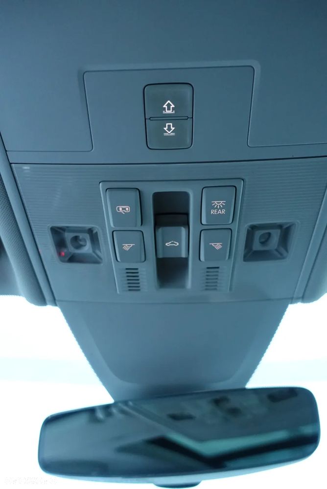 Volkswagen Golf VII 1.5 TSI BMT Evo Highline DSG - 29