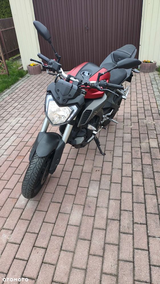 Yamaha MT - 5