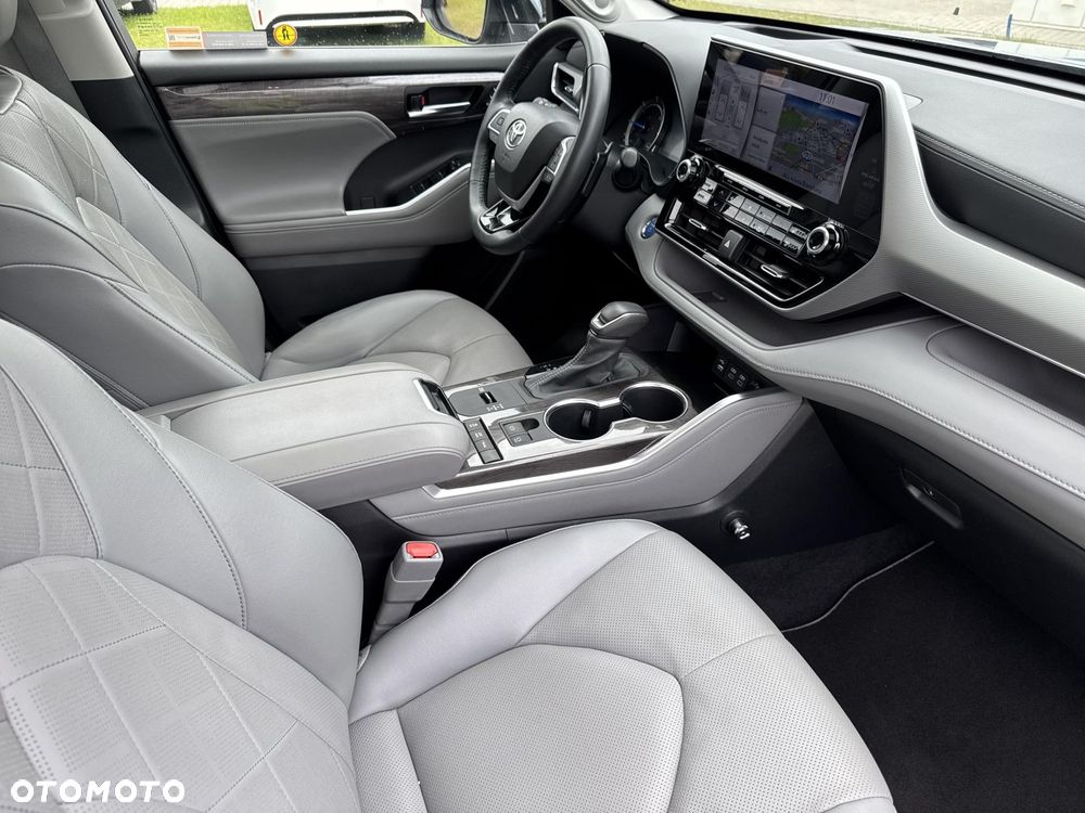 Toyota Highlander - 9