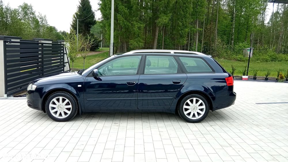 Audi A4 Avant 2.0 TDI - 4