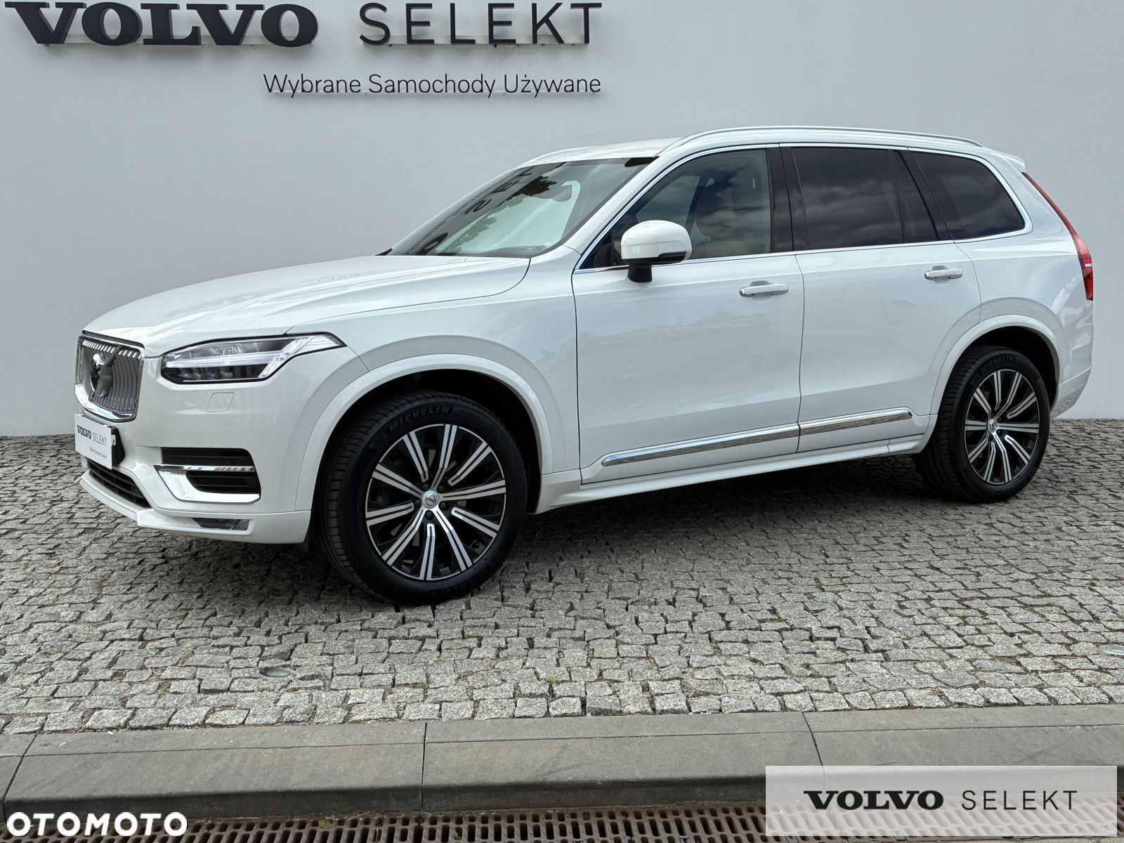 Volvo XC 90 - 1