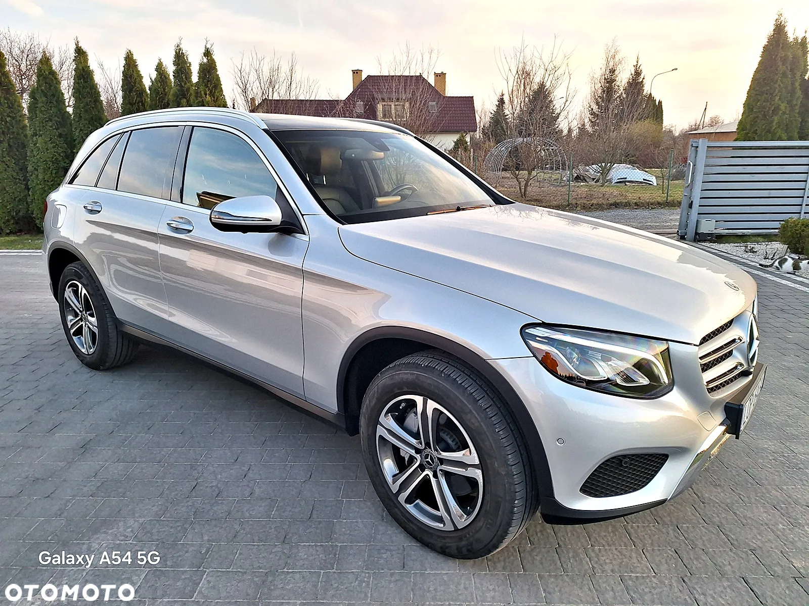 Mercedes-Benz GLC - 16