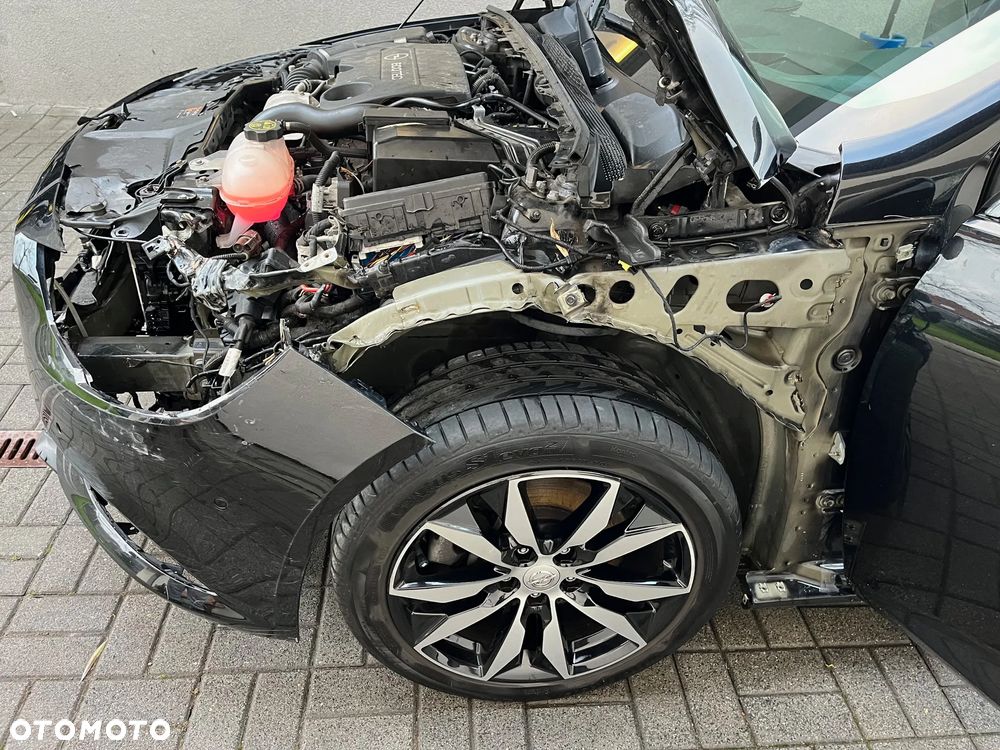 Opel Insignia - 8