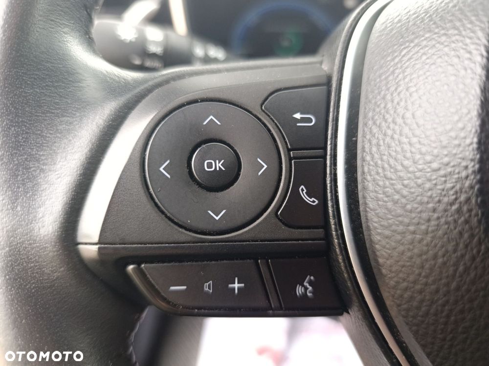 Toyota Corolla 1.8 Hybrid Comfort - 23