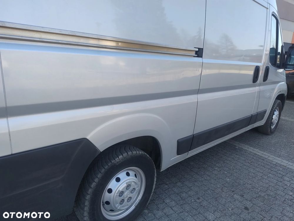 Peugeot BOXER PO LIFTINGU 2.0 HDI (130KM) 6-BIEGÓW (L2H2) STAN SUPER IDEALNY KLIMA FULL OPCJA NIE MA RDZY 100% ORYGINAŁ KM SERWIS ! ! ! - 28