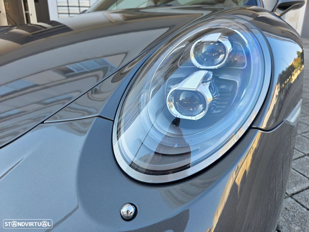 Porsche 911 (991) Turbo PDK - 16