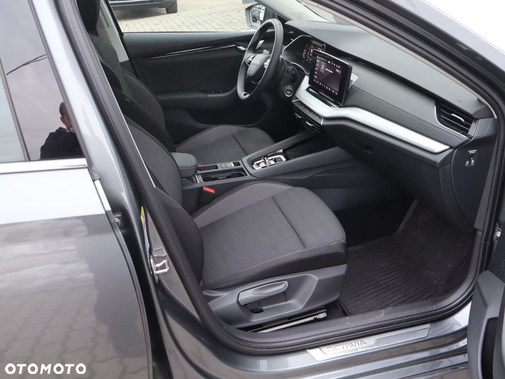 Skoda Octavia 1.5 TSI mHEV Edition 130 Selection DSG - 9