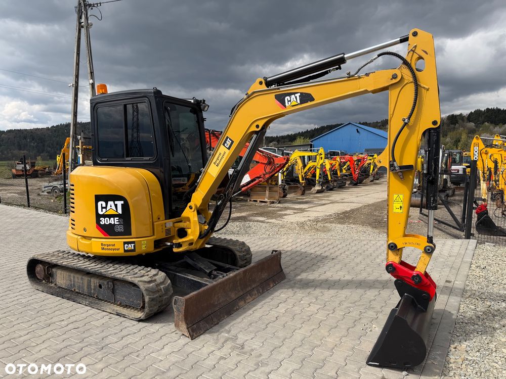 Caterpillar 304 E2 - 12