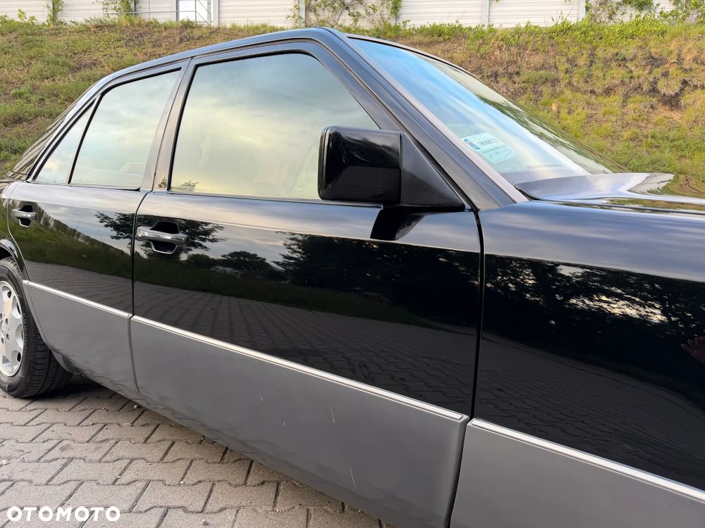 Mercedes-Benz Klasa E - 6