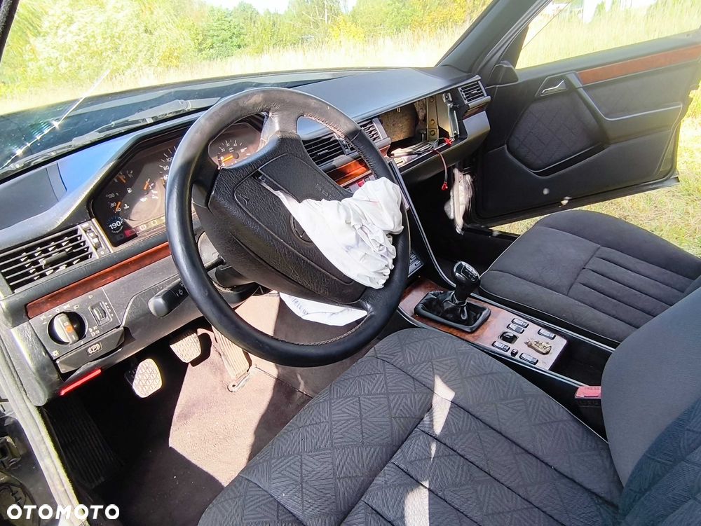 Mercedes-Benz W124 (1984-1993) - 5