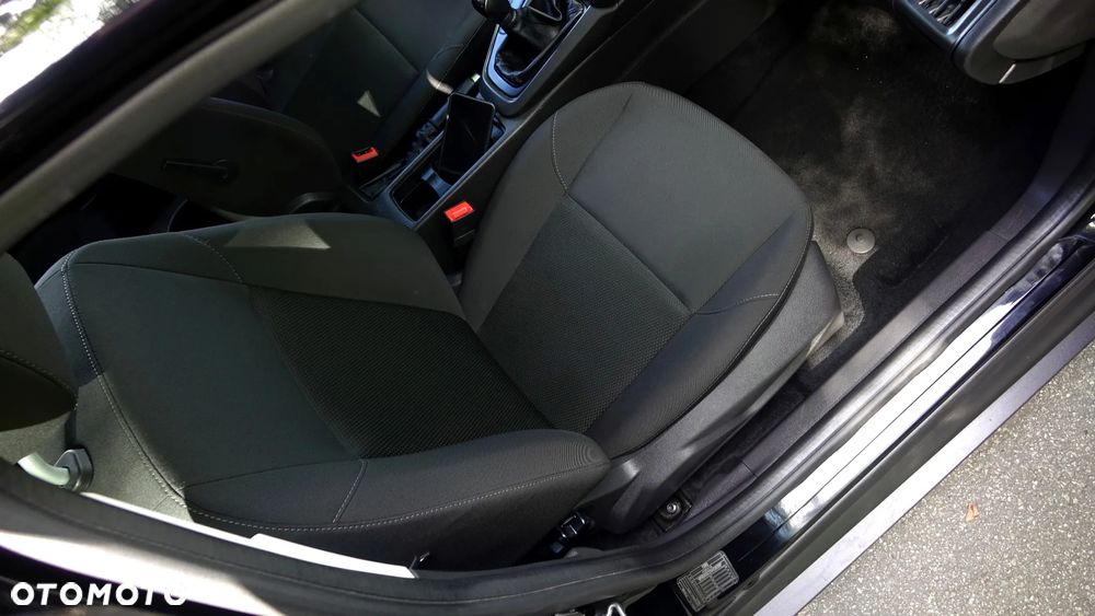 Ford Focus - 13