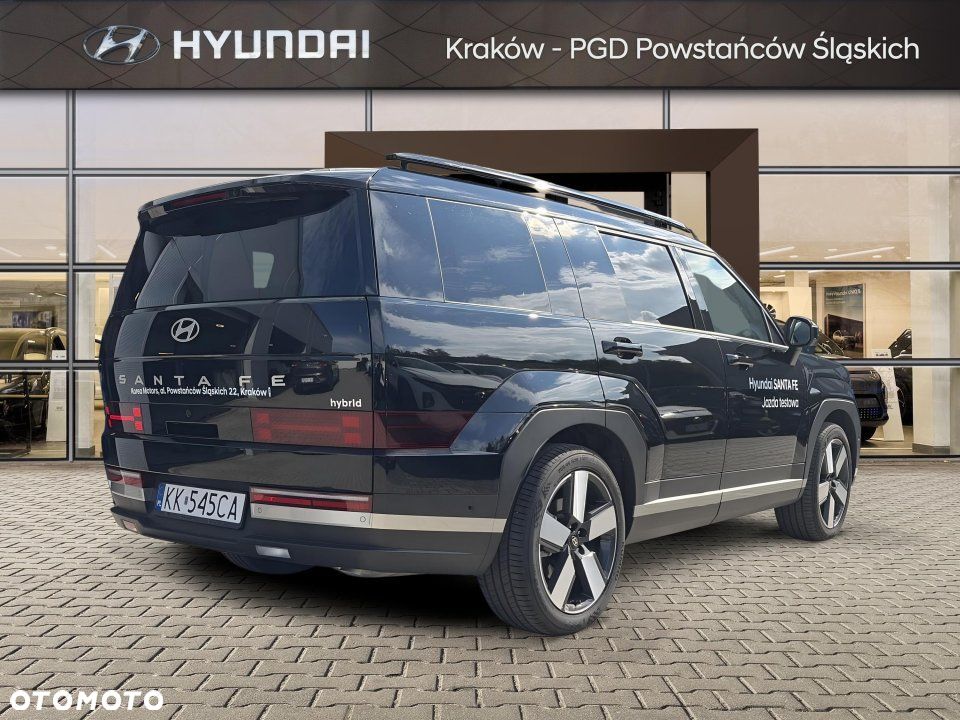 Hyundai Santa Fe - 4