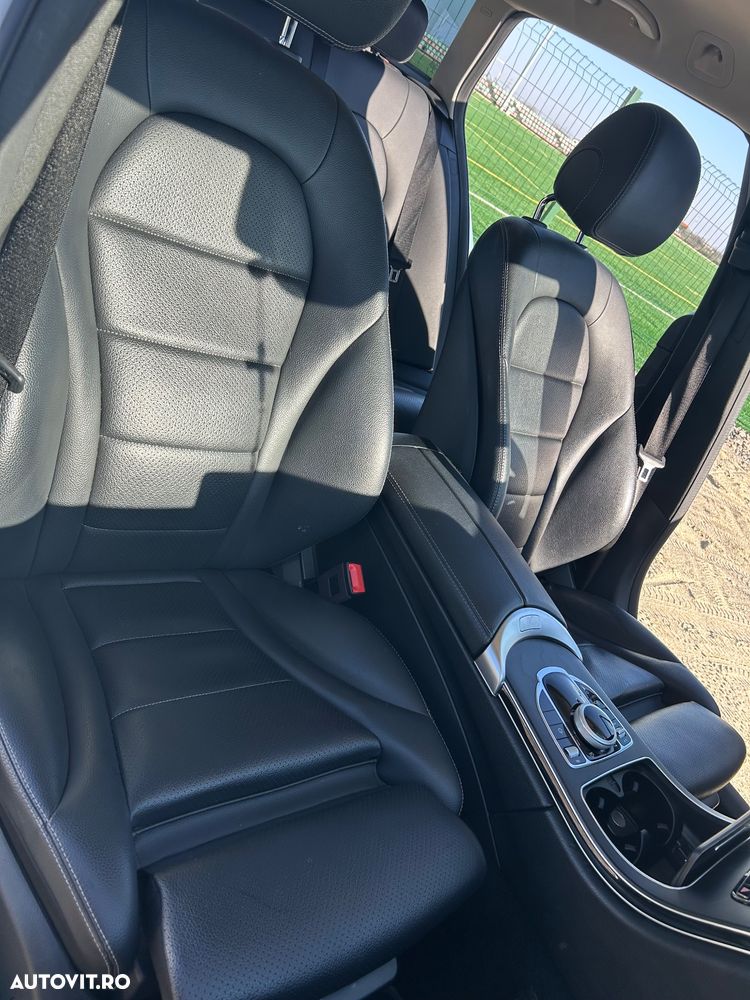 Mercedes-Benz C - 17