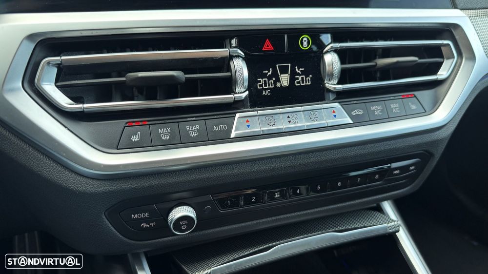 BMW 320 d Pack M Auto - 25