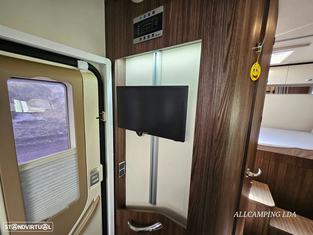 Benimar Tessoro 442 5 Lugares - 51