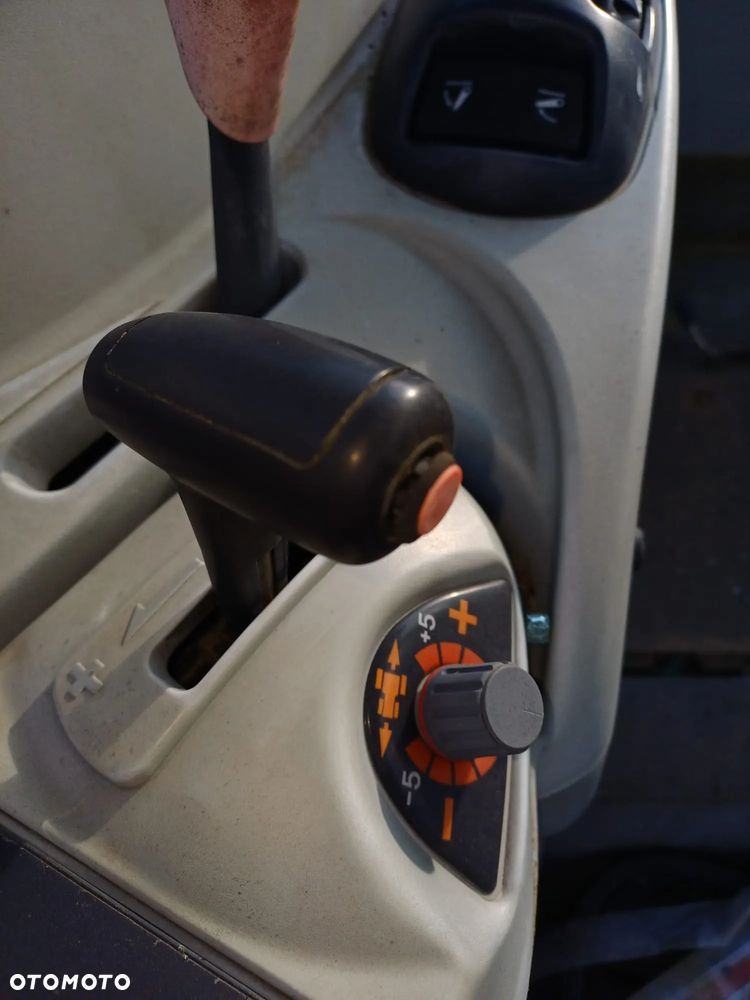 Massey 5455,5460,5465,5470, kabina,licznik,wiązka elektryczna,5445.5435,5425,sterownik,komputer,dyna 4,most,skrzynia, - 2
