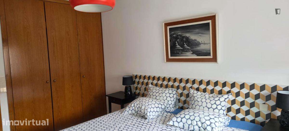Quarto - localizado em Foz do Douro Porto - Grande imagem: 4/7