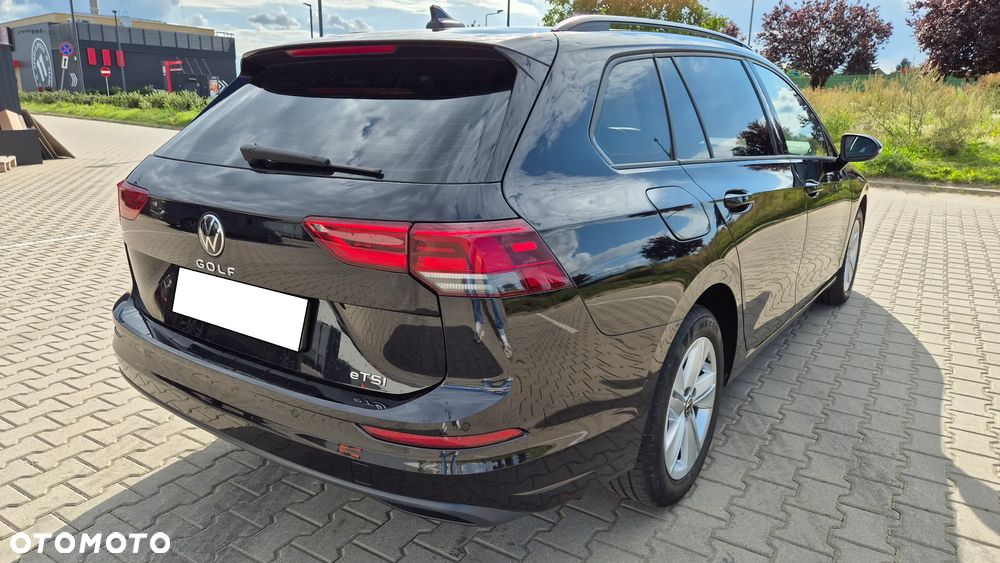 Volkswagen Golf 1.5 eTSI Life DSG - 5