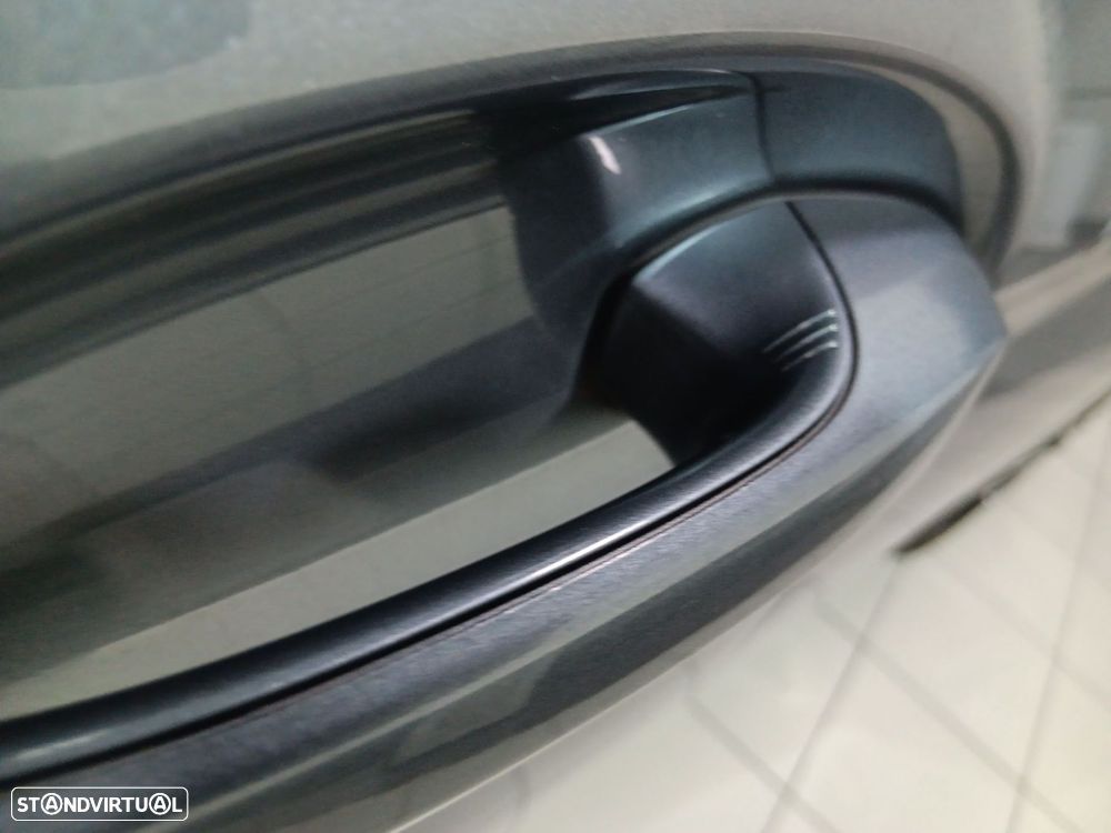 BMW 520 e Pack M - 24