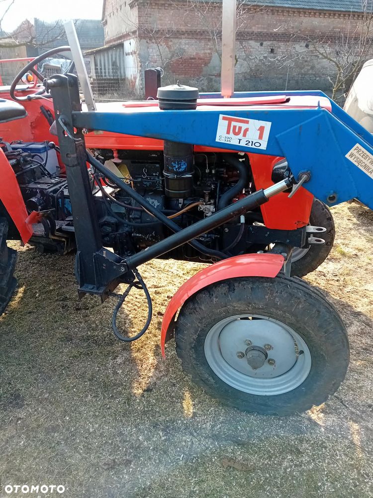 Ursus 330 - 3