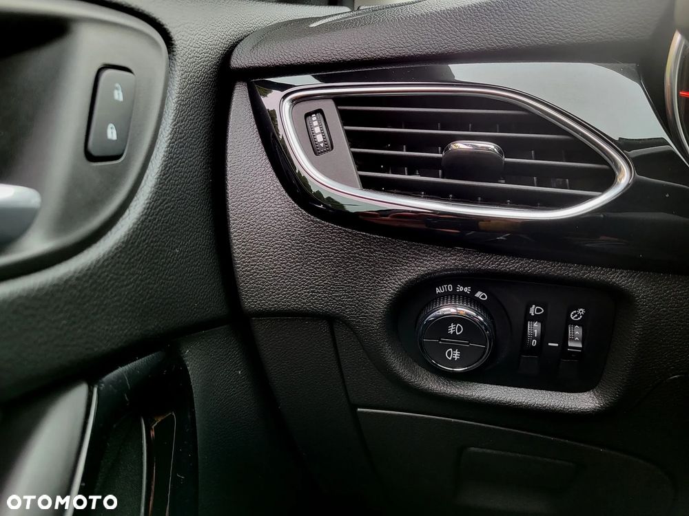 Opel Astra - 37