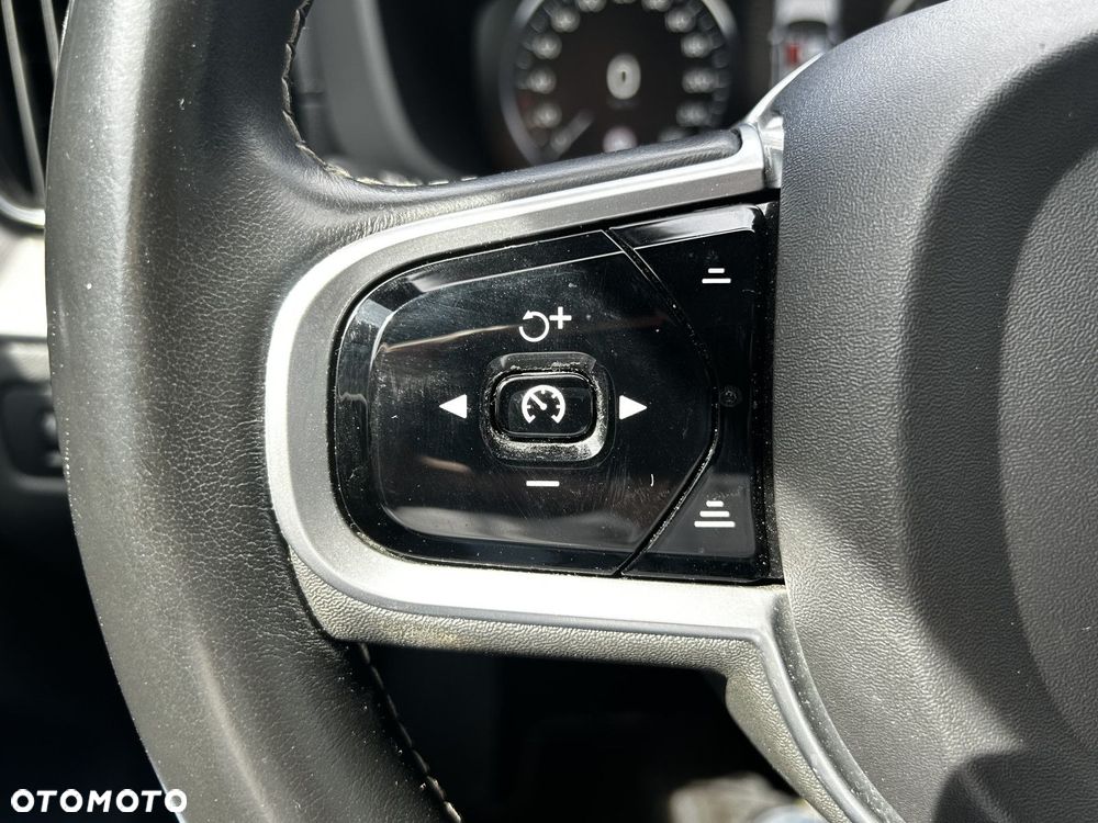 Volvo XC 60 - 23